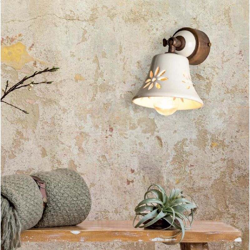 APPLIQUE SPOT RUSTICA IN OTTONE E CERAMICA BIANCA TRAFORATA CON SNODO MADE IN ITALY DELLA IMAS