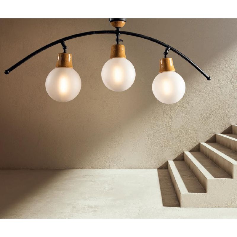 PLAFONIERA AD ARCO IN OTTONE NERO CON SFERE IN VETRO BIANCO CON SNODO MADE IN ITALY DELLA IMAS