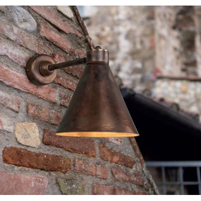 LAMPADA DA PARETE PER ESTERNI IN OTTONE INVECCHIATO IP23 PRODOTTO IN ITALIA DALLA IMAS