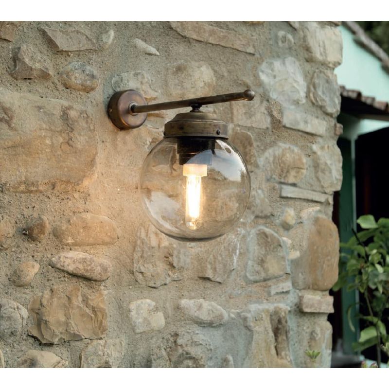 LAMPADA DA PARETE PER ESTERNI IN OTTONE INVECCHIATO CON SFERA FUME IP44 MADE IN ITALY DELLA IMAS