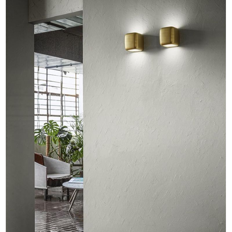 BABOL APPLIQUE A CUBO CON DOPPIA ILLUMINAZIONE IN ALLUMINIO 4 COLORI CON LAMPADINE ATTACCO GX53