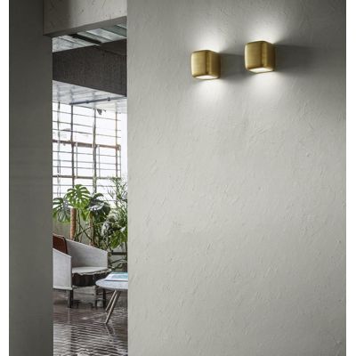 BABOL APPLIQUE A CUBO CON DOPPIA ILLUMINAZIONE IN ALLUMINIO 4 COLORI CON LAMPADINE ATTACCO GX53