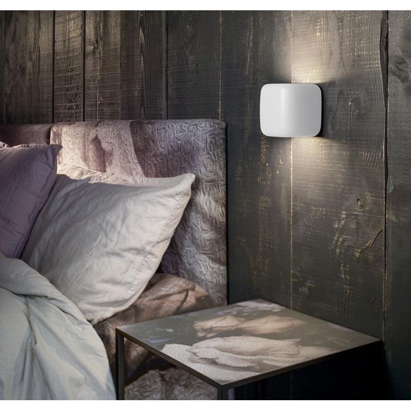 BABOL APPLIQUE A CUBO CON DOPPIA ILLUMINAZIONE IN ALLUMINIO 4 COLORI CON LAMPADINE ATTACCO GX53