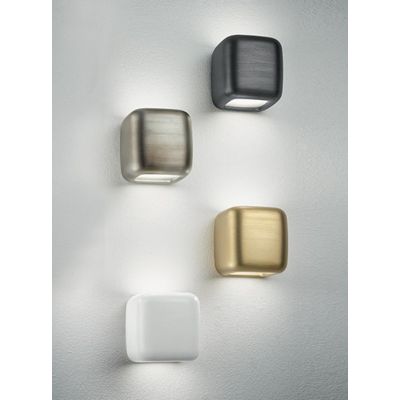 BABOL APPLIQUE A CUBO CON DOPPIA ILLUMINAZIONE IN ALLUMINIO 4 COLORI CON LAMPADINE ATTACCO GX53