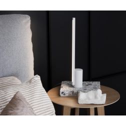 LAMPADA DA TAVOLO IN METALLO BIANCO O NERO CON BASE ROTONDA LED 12W LUCE 3000K DIMMERABILE