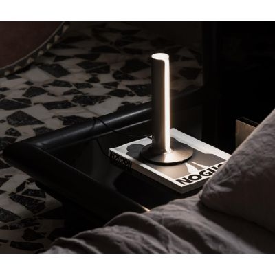 LAMPADA DA TAVOLO IN ALLUMINIO 9 COLORI LED 8W LUCE 3000K TOUCH DIMMER ALTEZZA 25 CM DESIGN MODERNO