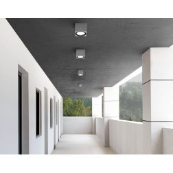 APPLIQUE CUBO DA ESTERNO IN ALLUMINIO 6 COLORI MONOEMISSIONE LAMPADINA ATTACCO GX53 MISURE CM 9X9 2
