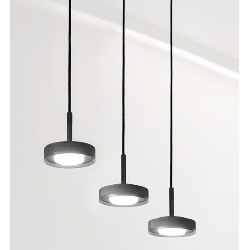 ENIGMA SOSPENSIONE 3 LUCI DECENTRATA IN ALLUMINIO ANTRACITE CON LAMPADINE ATTACCO GX53 DESIGN MODERNO