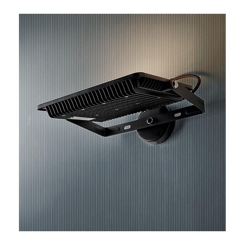 PRATICA 50 APPLIQUE INDUSTRIAL LED 50W 4000 LUMEN BIANCO O NERO DI ILLUMINANDO Illuminando - Cristalensi Shop Online