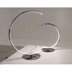 NEBULA LAMPADA DA TAVOLO A SEMICERCHIO IN METALLO CROMATO 2 MISURE LED INTEGRATO LUCE 3000K