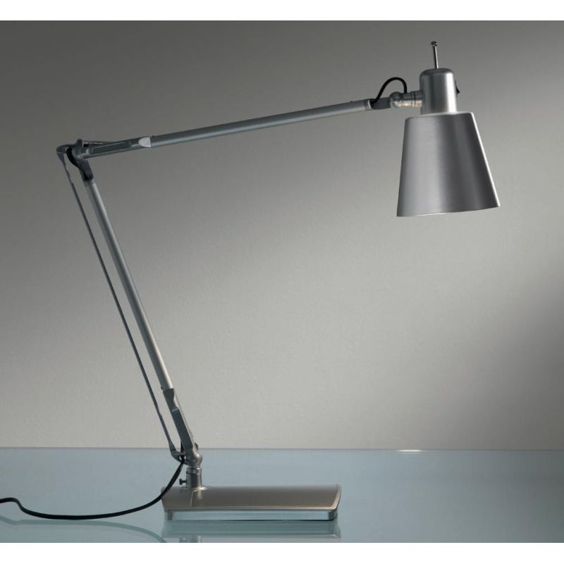 LOLA LAMPADA DA TAVOLO A LED ORIENTABILE CON DIFFUSORE COLORATO Illuminando - Cristalensi Shop Online