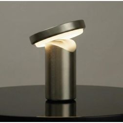 TOPO LAMPADA A BATTERIA RICARICABILE LED 5W LUCE 2700K TOUCH DIMMER, PORTA USB ORIENTABILE 4 COLORI