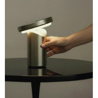 TOPO LAMPADA A BATTERIA RICARICABILE LED 5W LUCE 2700K TOUCH DIMMER, PORTA USB ORIENTABILE 4 COLORI