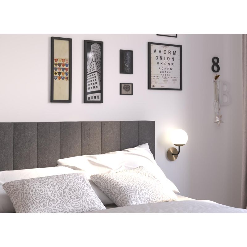 CLEAR APPLIQUE MODERNA IN METALLO NERO E OTTONE CON DIFFUSORE A SFERA BIANCO LAMPADINA ATTACCO E27