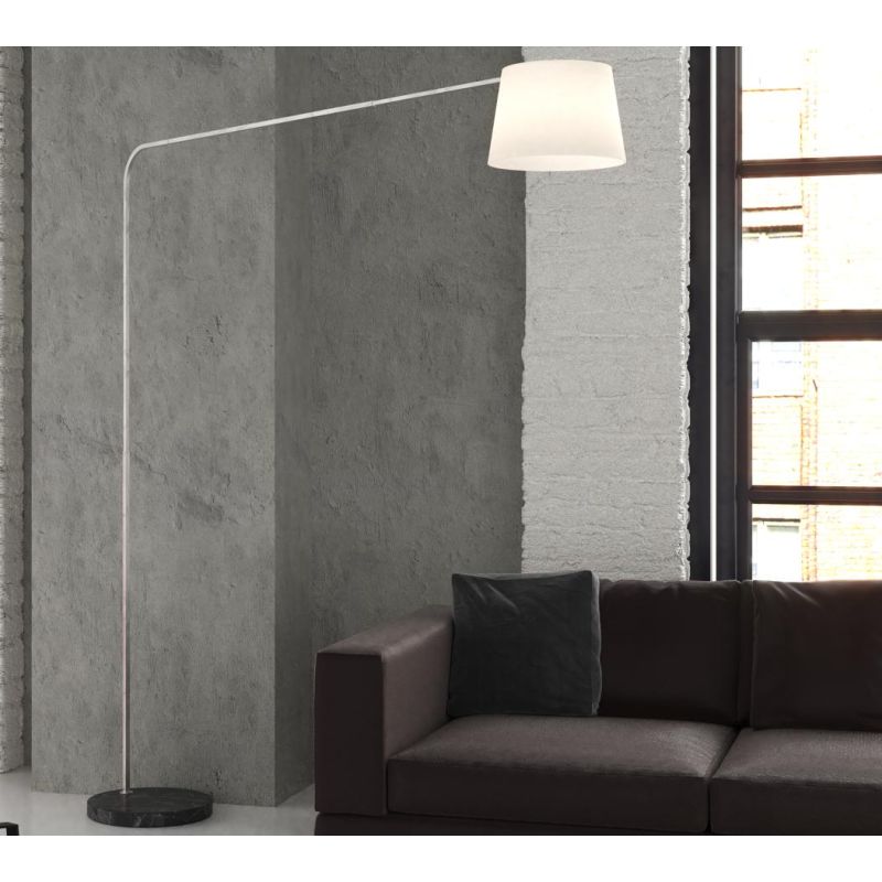 CORNER PIANTANA CON BASE ROTONDA PIATTA IN MARMO NERO E PARALUME IN TESSUTO O METALLO NICHEL LAMPADINA E27