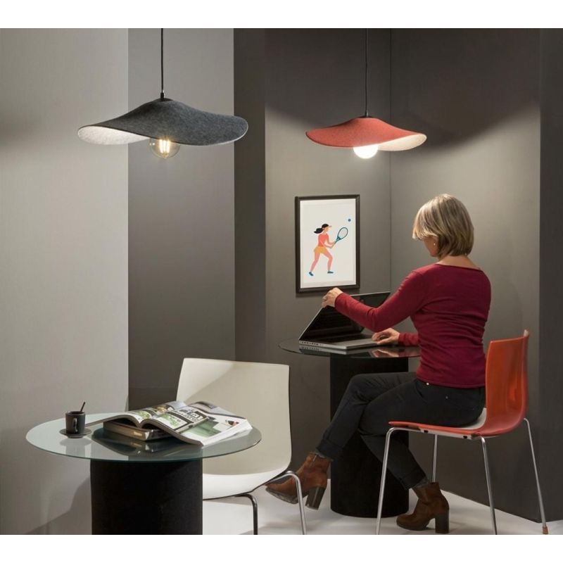 LENGLEN SOSPENSIONE MODERNA CON PARALUME IN FELTRO NERO O ARANCIONE D50 CM LAMPADINA ATTACCO E27