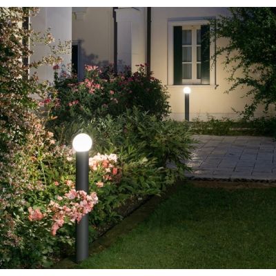 SKITTLE LAMPIONE DA GIARDINO 2 MISURE IP54 IN ALLUMINIO ANTRACITE DIFFUSORE A SFERA IN PC LAMPADINA ATTACCO E27