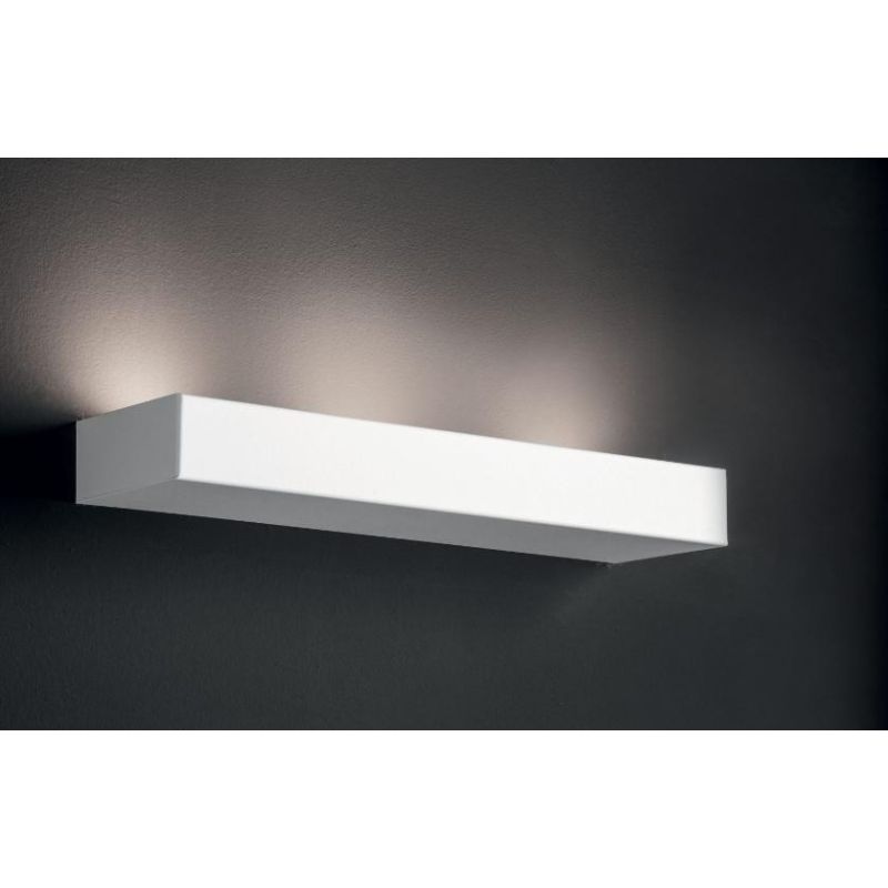 UP 3 APPLIQUE SEMPLICE RETTANGOLARE DESIGN MODERNO IN METALLO BIANCO O SABBIA Illuminando - Cristalensi Shop Online