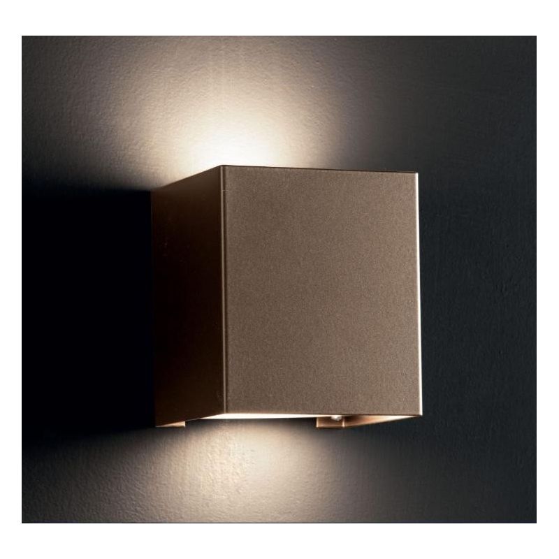 LEI LAMPADA DA PARETE QUADRATA IN METALLO BIANCO O BRONZO CON BIEMISSIONE DI LUCE ATTACCO GX53 Illuminando - Cristalensi Shop On