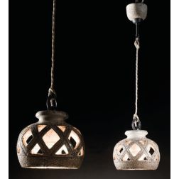 PICCOLA SOSPENSIONE A LANTERNA RUSTICA IN TERRACOTTA INTAGLIATA PRODOTTA A MANO IN ITALIA IMAS - Cristalensi Shop Online