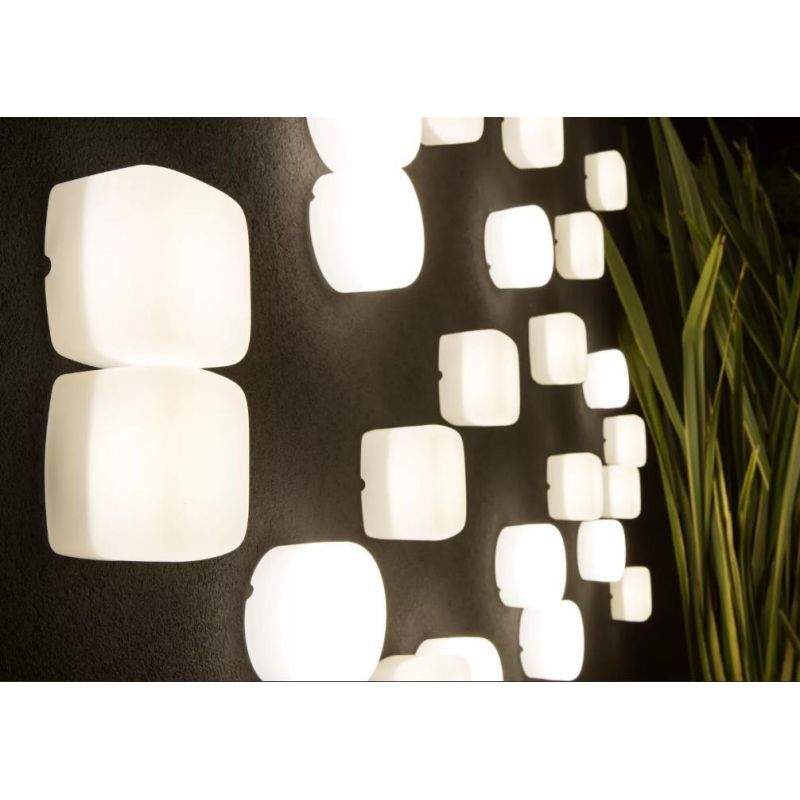 MINIWHITE R PICCOLA APPLIQUE ROTONDA PER AMBIENTI ESTERNI IP65 LED 4W LUCE 3000K O 4000K BIANCA Linea Light - Cristalensi Shop O