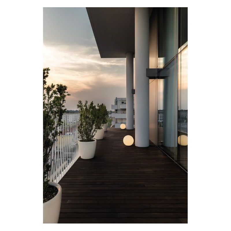 OH!FL65 LAMPADA DA TERRA MAXI D74 PER ESTERNI COLORE BIANCO DESIGN MODERNO DELLA LINEA LIGHT Linea Light - Cristalensi Shop Onli