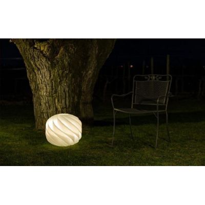 GLOBE LAMPADA DA TERRA D40 PER ESTERNI IP67 IN POLILUX BIANCO DESIGN MODERNO DI LINEA ZERO Linea Zero - Cristalensi Shop Online