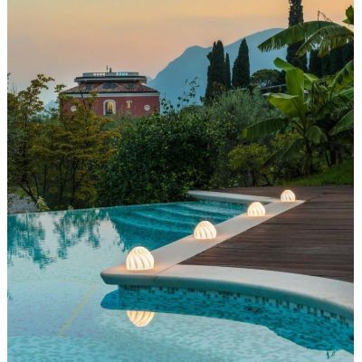 ROSE PICCOLA LAMPADA DA TAVOLO DA ESTERNI IP67 IN POLILUX BIANCO DESIGN MODERNO DI LINEA ZERO Linea Zero - Cristalensi Shop Onli
