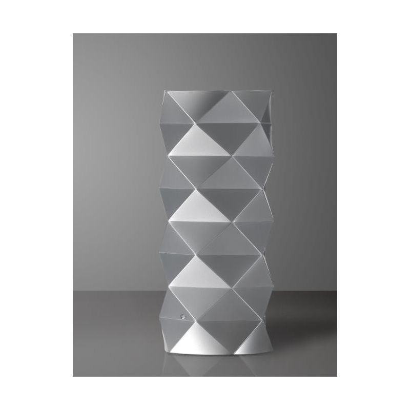 PRISMA LAMPADA DA TAVOLO H32 IN POLILUX 5 COLORI D13 CON SFACCETTATURE PIRAMIDALI DI LINEA ZERO Linea Zero - Cristalensi Shop On