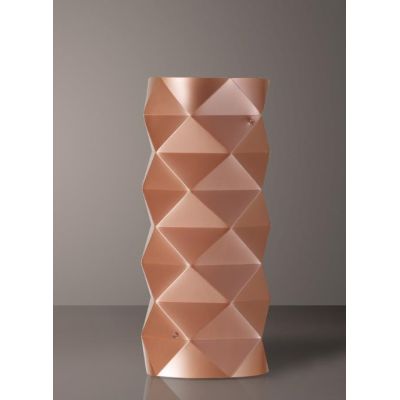 PRISMA LAMPADA DA TAVOLO H32 IN POLILUX 5 COLORI D13 CON SFACCETTATURE PIRAMIDALI DI LINEA ZERO Linea Zero - Cristalensi Shop On
