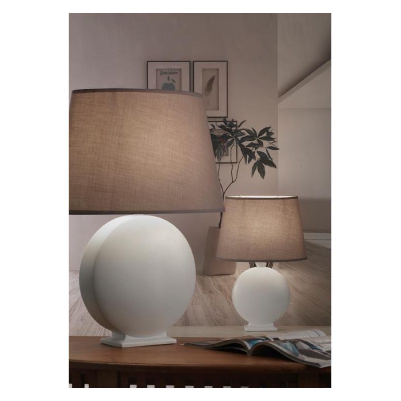 ZEN LAMPADA DA TAVOLO GRANDE CLASSICA IN CERAMICA AVORIO CON PARALUME IN TESSUTO TORTORA CRISTALENSI LIGHT - Cristalensi Shop On