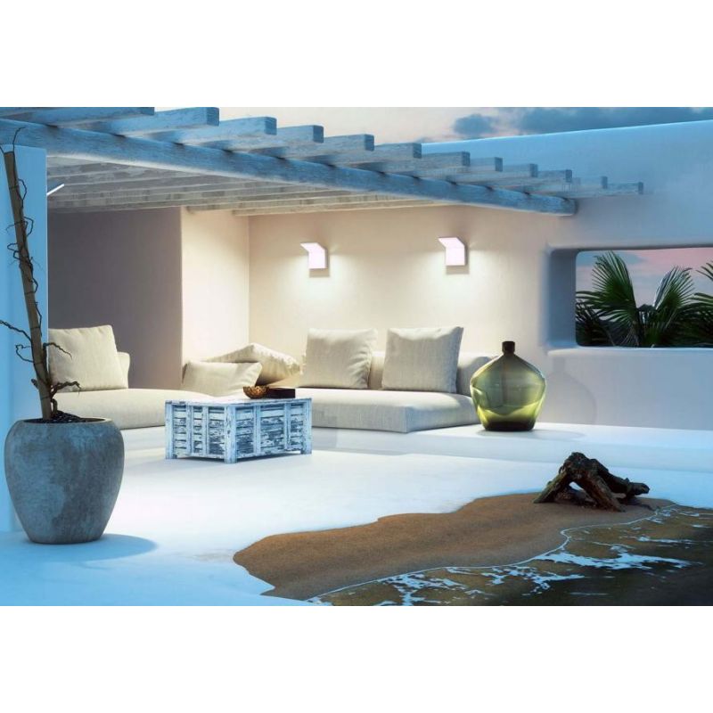NEO XL APPLIQUE DA ESTERNI SQUADRATA BIANCO O NERO IP65 LED 18W LUCE 3000K o 4000k BENEITO FAURE - Cristalensi Shop Online
