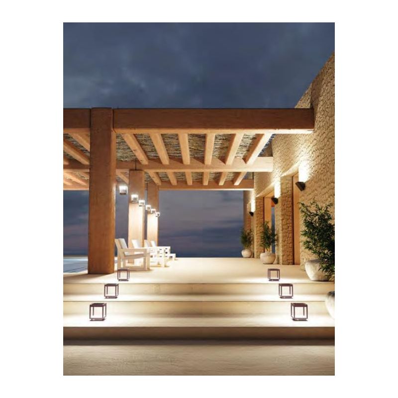 VISOR SOLAR LAMPADA DA TAVOLO IP65 BIANCA NERA O CORTEN CON PANNELLO SOLARE RICARICABILE LED 3,5W BENEITO FAURE - Cristalensi Sh