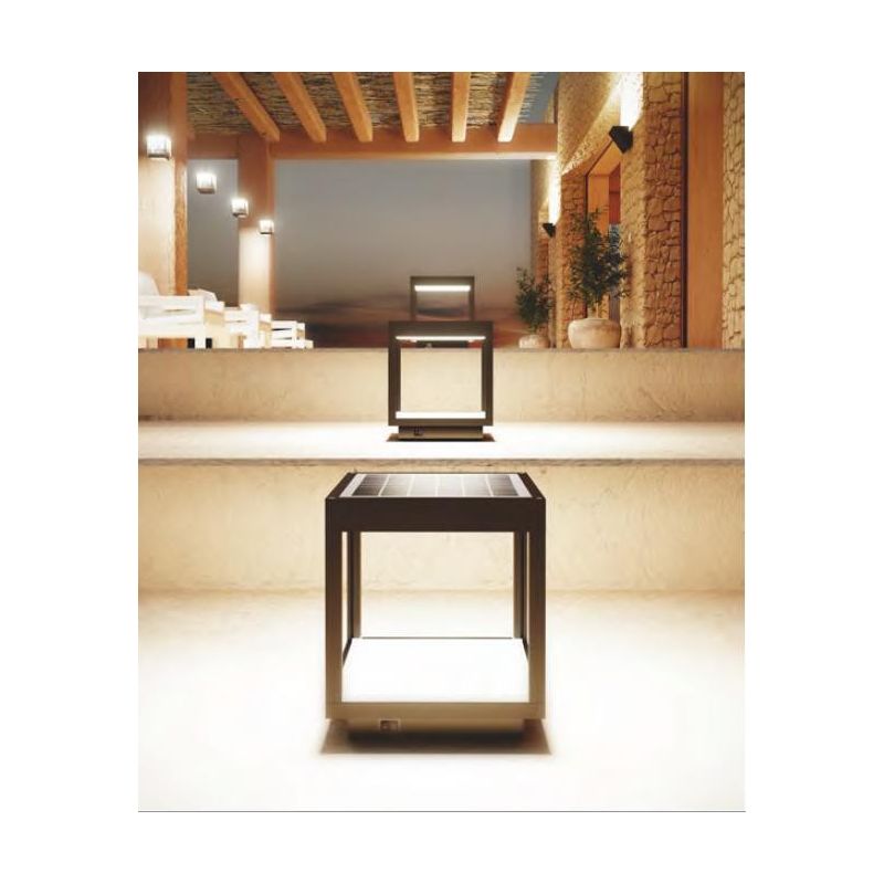 VISOR SOLAR LAMPADA DA TAVOLO IP65 BIANCA NERA O CORTEN CON PANNELLO SOLARE RICARICABILE LED 3,5W BENEITO FAURE - Cristalensi Sh