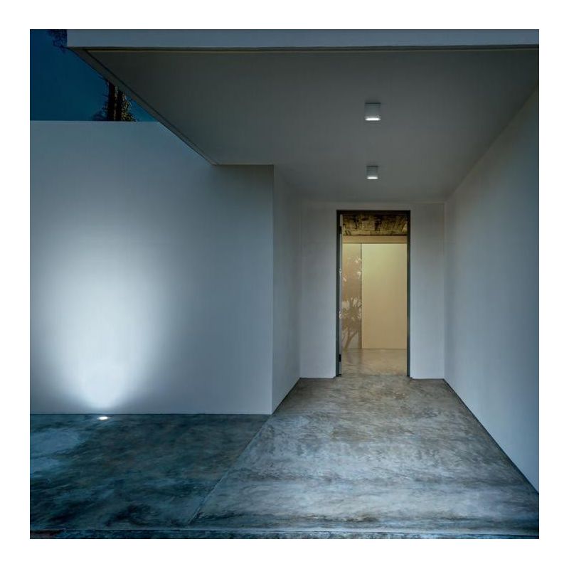 575 576 PICCOLA PLAFONIERA A CUBO PER ESTERNI IP54 BIANCO O ANTRACITE ATTACCO GU10 MODERNA ISYLUCE - Cristalensi Shop Online