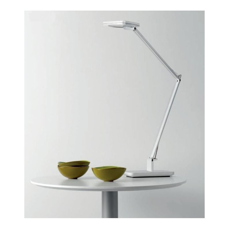 YAB LAMPADA DA TAVOLO A LED 8W 3000K DIMMERABILE CON TOUCH DI COLORE BIANCO Pan International - Cristalensi Shop Online