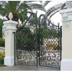 53110 LAMPADA DA PARETE PER ESTERNI IP23 COLORE BIANCO O NERO CON DIFFUSORE IN VETRO MADE IN ITALY Surya - Cristalensi Shop Onli 2