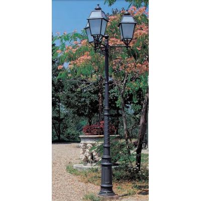 LAMPIONE CLASSICO ALTEZZA CM 310 IP23 NERO O ANTRACITE CON 3 DIFFUSORI IN VETRO MADE IN ITALY Surya - Cristalensi Shop Online