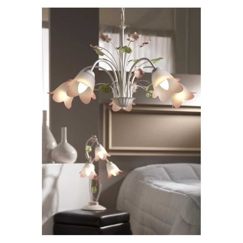 LAMPADARIO 5 LUCI METALLO BIANCO SPENNELLATO ORO E PARALUMI IN VETRO SATINATO SFUMATO ROSA CRISTALENSI LIGHT - Cristalensi Shop