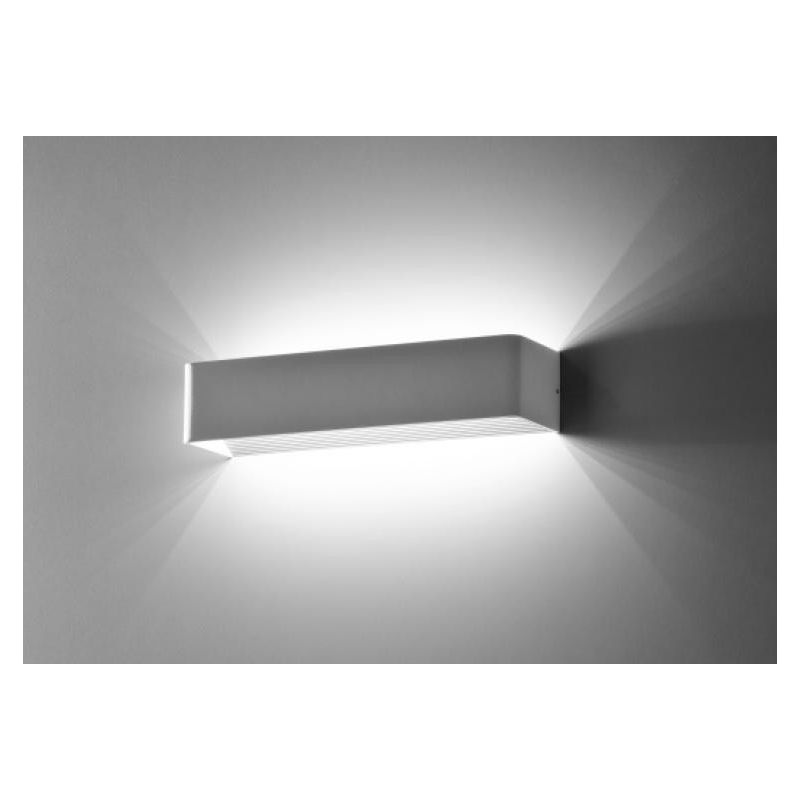 906 CUBO GRANDE IN ALLUMINIO VERNICIATO DI BIANCO A LED INTEGRATO DA 12W ISYLUCE - Cristalensi Shop Online
