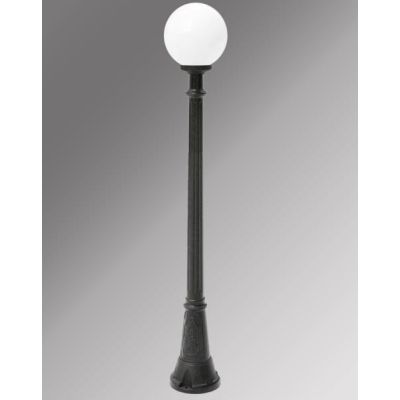 ARTU G250 LAMPIONE CON DIFFUSORE GLOBO D25CM IN RESINA NERA ALTEZZA 170 CM IP55 DARK LIGHT - Cristalensi Shop Online