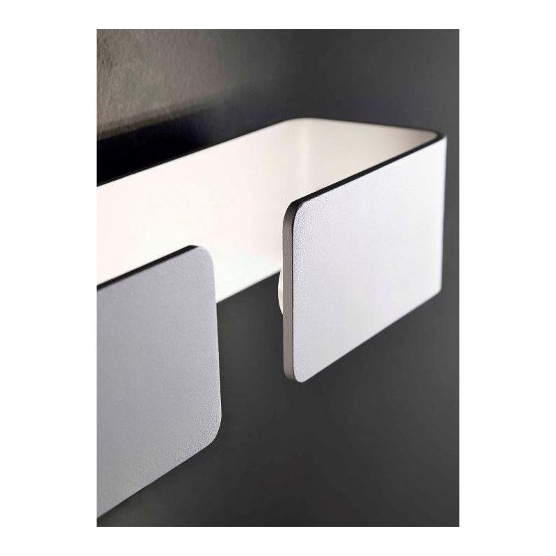SIPARIO GRANDE APPLIQUE METALLO BIANCO CON LED INTEGRATO DA 12W Illuminando - Cristalensi Shop Online