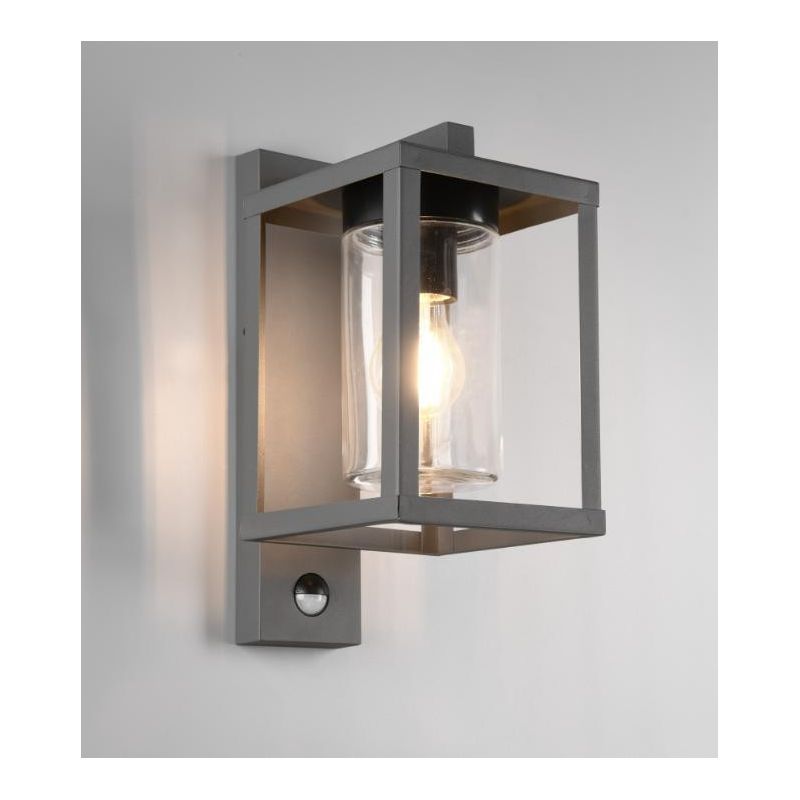 LUNGA APPLIQUE DA ESTERNO CON SENSORE DI MOVIMENTO IP44 ANTRACITE TRIO LIGHTING - Cristalensi Shop Online