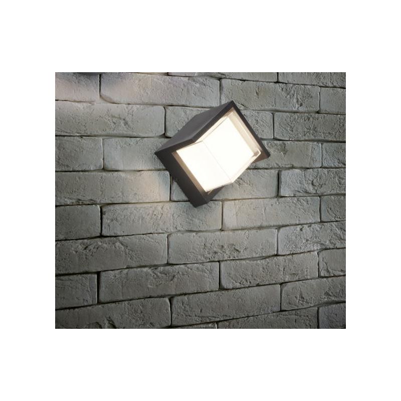 PUNO APPLIQUE DA ESTERNI QUADRATA IP54 LED 8W LUCE 3000K NERA CM 15x15 RL - Cristalensi Shop Online