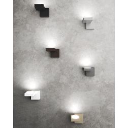 UP PICCOLA APPLIQUE QUADRATA ECONOMICA IN METALLO 6 COLORI ATTACCO GX53 Top Light Illuminazione - Cristalensi Shop Online