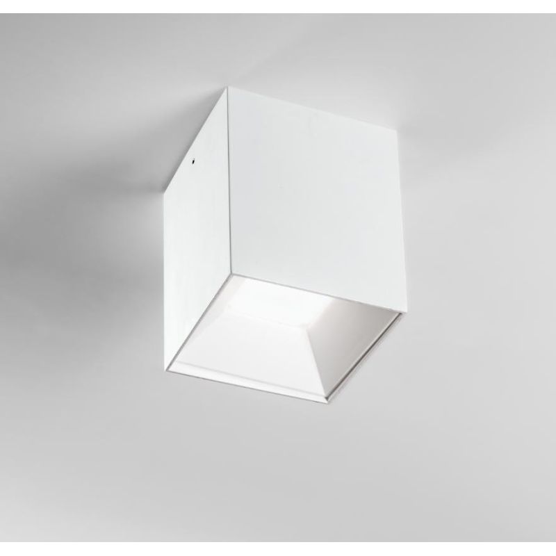 PLAFONIERA CUBO LED INTEGRATO 20W 3000K ALLUMINIO BIANCO VETRO SABBIATO DI ISYLUCE ISYLUCE - Cristalensi Shop Online