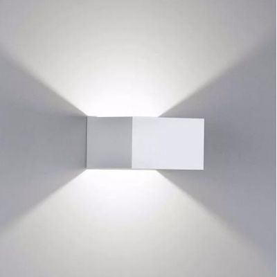 919 CUBETTO APPLIQUE IN ALLUMINIO VERNICIATO DI BIANCO A LED INTEGRATO DA 6W ISYLUCE - Cristalensi Shop Online
