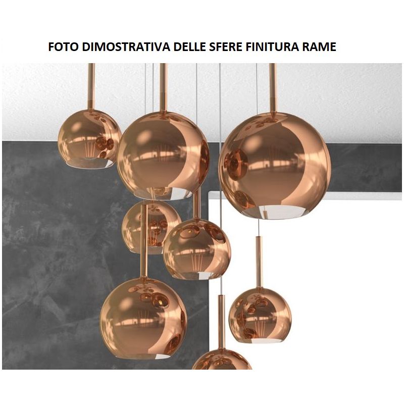 FUTURE SOSPENSIONE IN METALLO FINITURA OTTONE CON 7 DIFFUSORI A SFERA REALIZZATI IN VETRO COLORATO Top Light Illuminazione - Cri