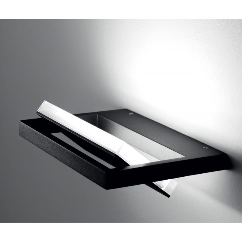 TABLET W1 LINEA LIGHT APPLIQUE 23,9 CM 19W LED BIANCA O NERA MODERNA LUCE DIREZIONABILE STILNOVO MA&DE - Cristalensi Shop Online