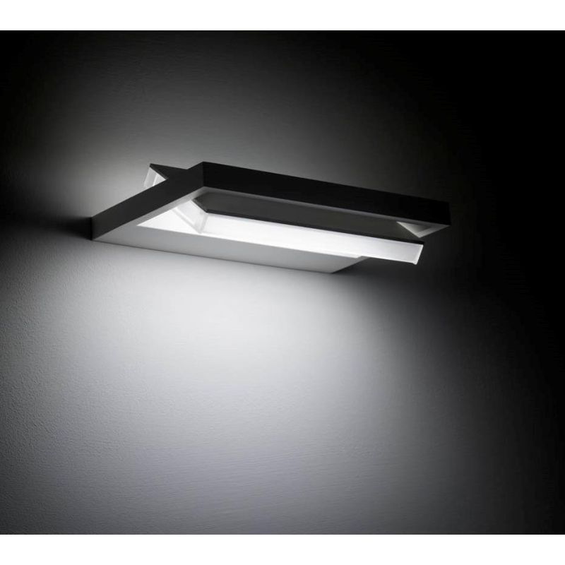 TABLET W1 LINEA LIGHT APPLIQUE 23,9 CM 19W LED BIANCA O NERA MODERNA LUCE DIREZIONABILE STILNOVO MA&DE - Cristalensi Shop Online